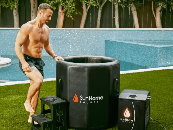 Sun Home Cold Plunge - Vertical